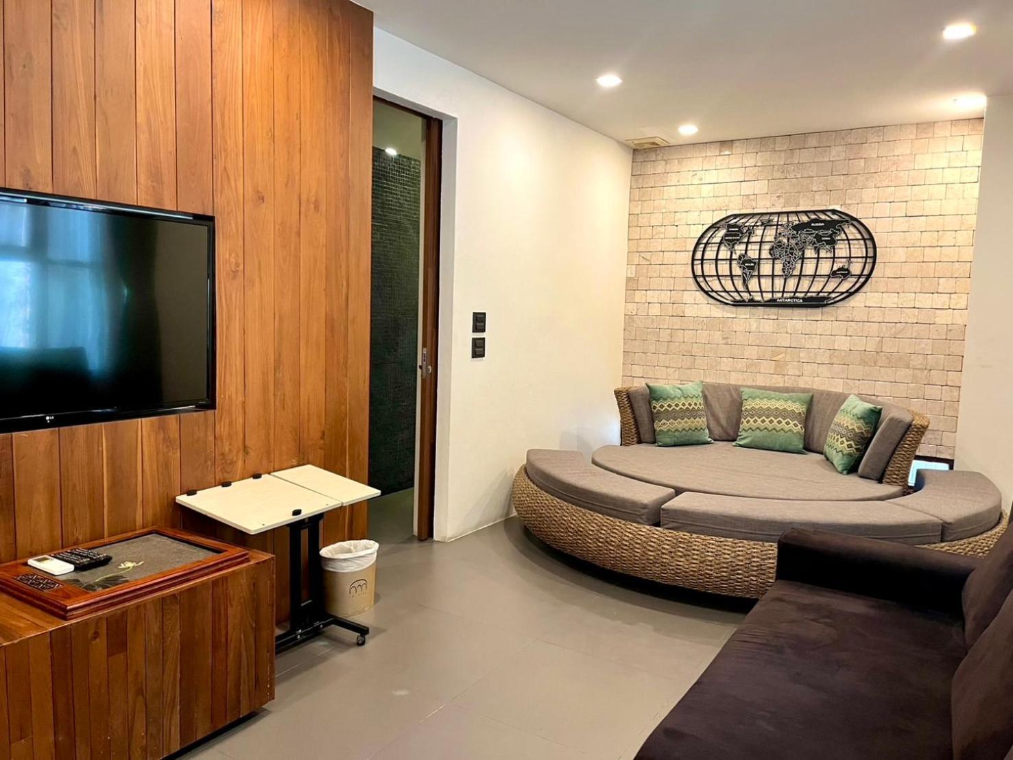 The Guest Arak Boutique Hotel Чиангмай Екстериор снимка