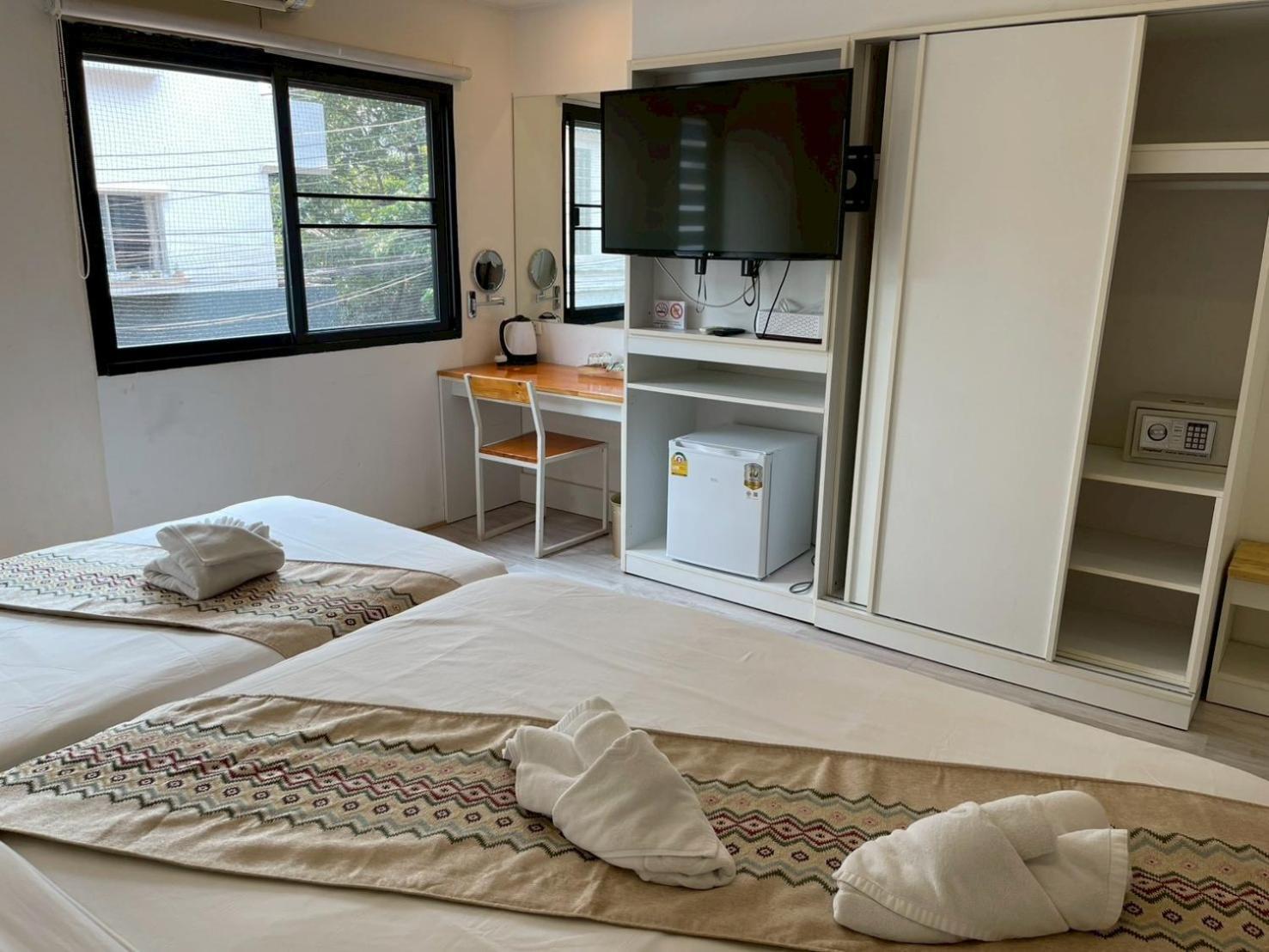 The Guest Arak Boutique Hotel Чиангмай Екстериор снимка